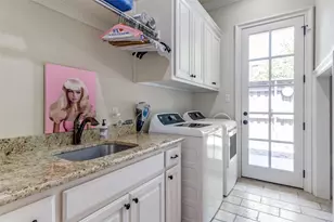 7419 Robin Rd, Dallas, TX 75209 - Photo 21