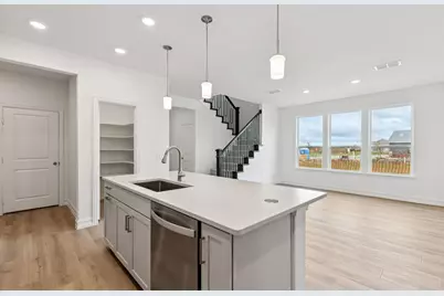 3912 Calderwood Drive, McKinney, TX 75071 - Photo 3