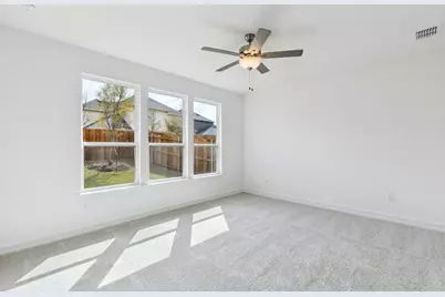 3912 Calderwood Drive, McKinney, TX 75071 - Photo 9