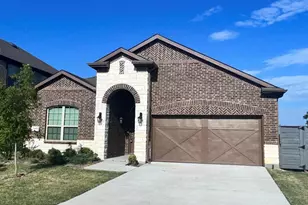 7401 Hawthorne Wy, Little Elm, TX 76227 - Photo 1