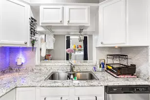 739 Oakwood Trail, Fort Worth, TX 76112 - Photo 11