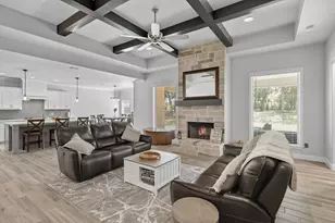 113 Oaks Spgs Ln, Weatherford, TX 76087 - Photo 9