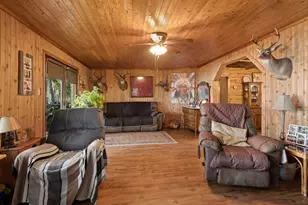 229 County Rd 3637, Jefferson, TX 75657 - Photo 17