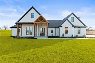 6421 Starlight Ranch Rd, Godley, TX 76044 - Photo 1