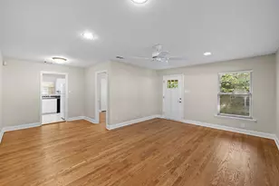 6317 Ravendale Ln, Dallas, TX 75214 - Photo 5
