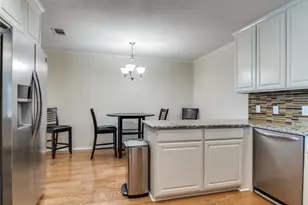 702 Pebble Beach Dr, Garland, TX 75043 - Photo 7