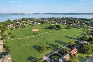 9113 Canyon Creek Dr, Rowlett, TX 75088 - Photo 37