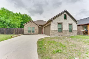 112 Ryburn St, Waxahachie, TX 75165 - Photo 3