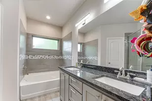 112 Ryburn St, Waxahachie, TX 75165 - Photo 15