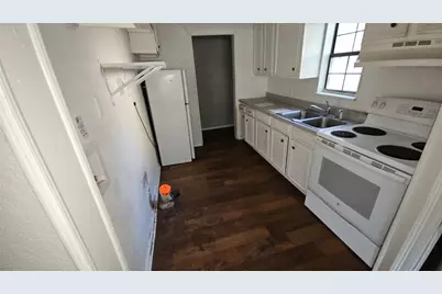 7213 Pawnee Trail, Lake Worth, TX 76135 - Photo 11