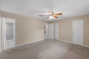 309 Crescent Dr, Hewitt, TX 76643 - Photo 7