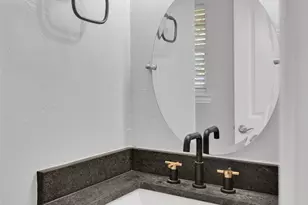 3013 Glasgow Dr, Sherman, TX 75092 - Photo 15