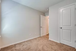 932 Juno Ln, Denton, TX 76209 - Photo 29