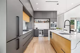 9943 Coppedge Ln, Dallas, TX 75220 - Photo 9