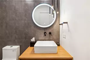 9943 Coppedge Ln, Dallas, TX 75220 - Photo 23