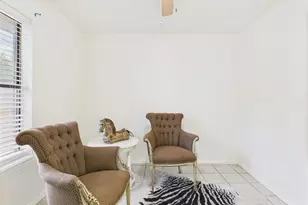 1432 W Torrey St, Granbury, TX 76048 - Photo 13