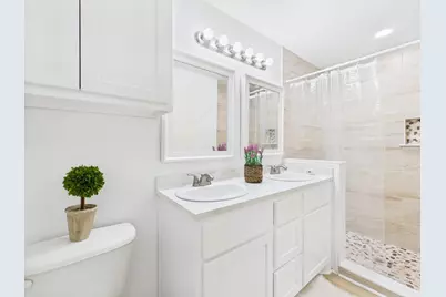 1432 W Torrey Street, Granbury, TX 76048 - Photo 11