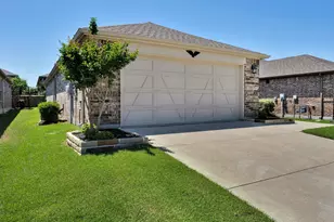 1264 Revolution Dr, Little Elm, TX 76227 - Photo 3