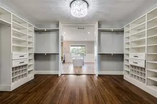 2910 S Country Club Rd, Garland, TX 75043 - Photo 21