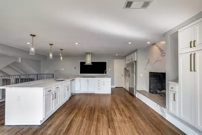 2910 S Country Club Road, Garland, TX 75043 - Photo 11