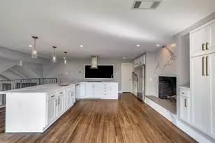 2910 S Country Club Rd, Garland, TX 75043 - Photo 11