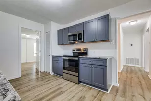 217 Ridgeway Ave, Azle, TX 76020 - Photo 11