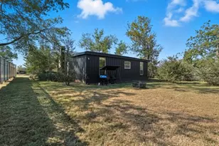 1811 Main St, Sulphur Springs, TX 75482 - Photo 9