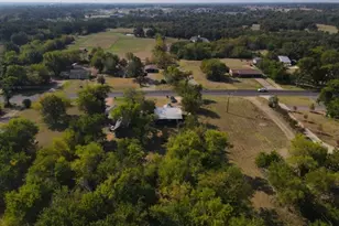 1811 Main St, Sulphur Springs, TX 75482 - Photo 15