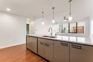 1200 Main St, Dallas, TX 75202 - Photo 3