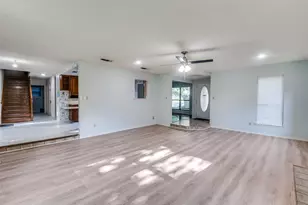 2719 Sunrise Dr, Arlington, TX 76006 - Photo 5