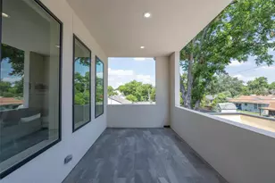 3749 Almazan Dr, Dallas, TX 75220 - Photo 31