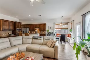 1604 Creek Crest Dr, McKinney, TX 75071 - Photo 11