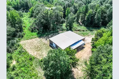 334 County Road 2433, Como, TX 75431 - Photo 31