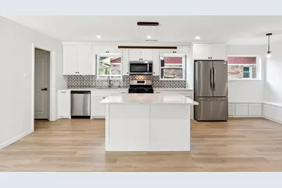 8566 Sweetwood Drive, Dallas, TX 75228 - Photo 11