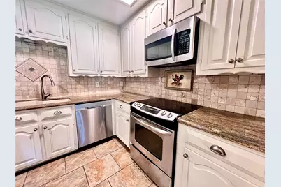 612 Carriage Way, Duncanville, TX 75137 - Photo 11