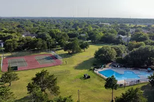 612 Carriage Way, Duncanville, TX 75137 - Photo 7