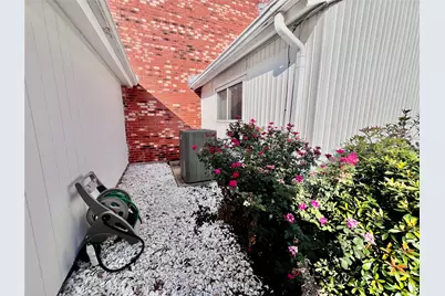 612 Carriage Way, Duncanville, TX 75137 - Photo 5