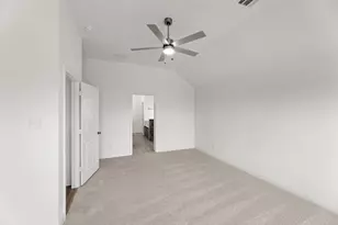 148 Trinity St, Grandview, TX 76050 - Photo 9