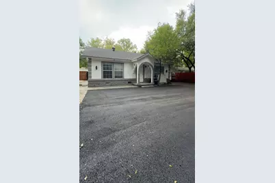 306 Broadmoor #A, Arlington, TX 76010 - Photo 1