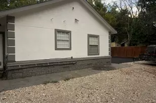 306 Broadmoor, Arlington, TX 76010 - Photo 9