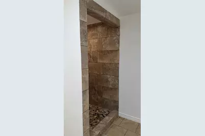 306 Broadmoor #A, Arlington, TX 76010 - Photo 5