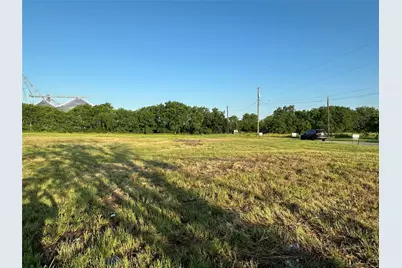 521 W Oak Street, Gunter, TX 75058 - Photo 1