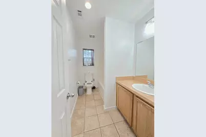 2714 Stephenson Drive, Dallas, TX 75215 - Photo 9