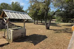 135 Elm St, Palo Pinto, TX 76484 - Photo 17