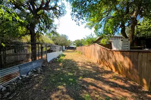 135 Elm St, Palo Pinto, TX 76484 - Photo 11