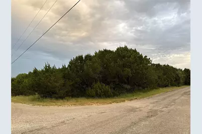 614 Pluto Street, Granbury, TX 76049 - Photo 1