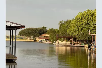 614 Pluto Street, Granbury, TX 76049 - Photo 5