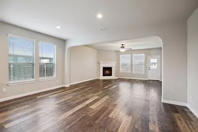 512 Lindisfarne Lane, Saginaw, TX 76131 - Photo 3