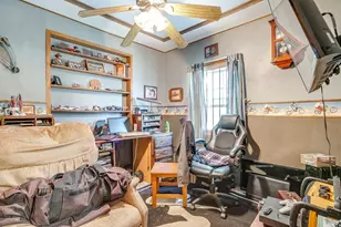 1035 Summit Dr, Springtown, TX 76082 - Photo 29