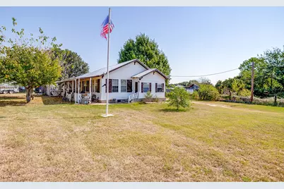 1035 Summit Drive, Springtown, TX 76082 - Photo 1